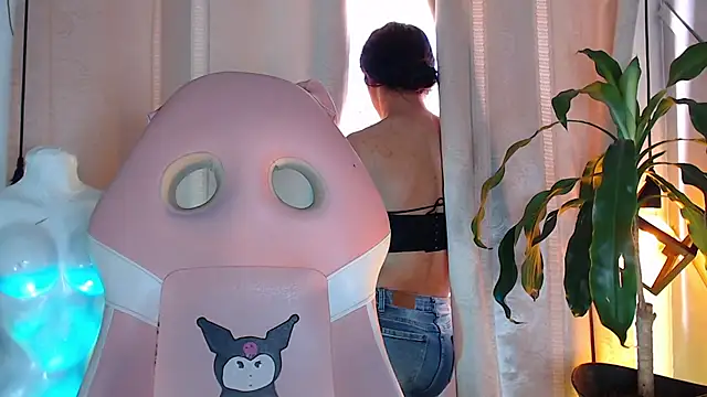 Cristal Gem1 online show from 05.22.26