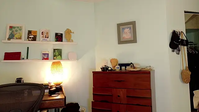 Snapshot of sicklitgirl chatting on 11.17.25 sicklitgirl online show from 11.17.25