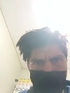 Snapshot of Lavz1995 chatting on 01.12.26 Lavz1995 online show from 01.12.26