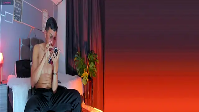 oliver mr  online show from 10.25.25