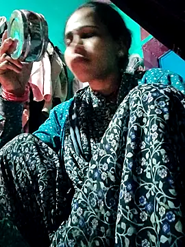 Snapshot of Pooja750 chatting on 02.20.26 Pooja750 online show from 02.20.26