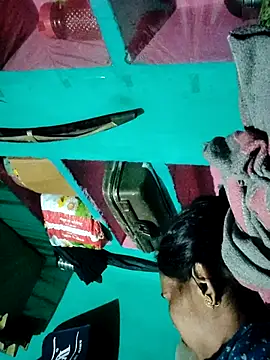 Snapshot of Pooja750 chatting on 02.25.26 Pooja750 online show from 02.25.26