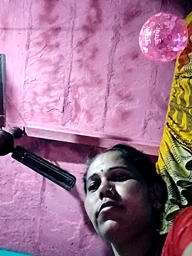 Snapshot of Pooja750 chatting on 02.27.26 Pooja750 online show from 02.27.26