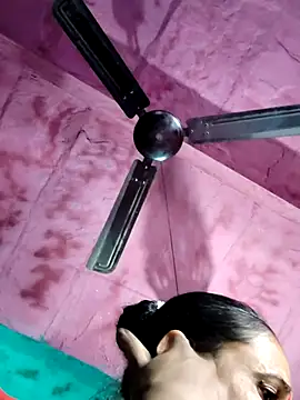 Snapshot of Pooja750 chatting on 02.28.26 Pooja750 online show from 02.28.26