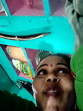 Snapshot of Pooja750 chatting on 03.03.26 Pooja750 online show from 03.03.26