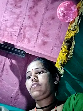 Snapshot of Pooja750 chatting on 03.03.26 Pooja750 online show from 03.03.26