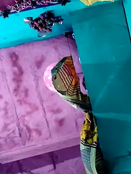 Snapshot of Pooja750 chatting on 03.05.26 Pooja750 online show from 03.05.26