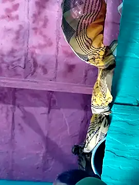 Snapshot of Pooja750 chatting on 03.09.26 Pooja750 online show from 03.09.26