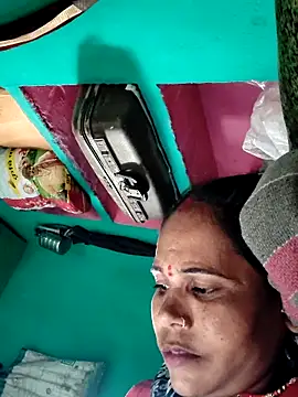 Snapshot of Pooja750 chatting on 03.21.26 Pooja750 online show from 03.21.26