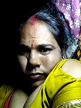 Snapshot of Pooja750 chatting on 03.23.26 Pooja750 online show from 03.23.26