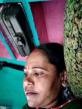 Snapshot of Pooja750 chatting on 03.30.26 Pooja750 online show from 03.30.26