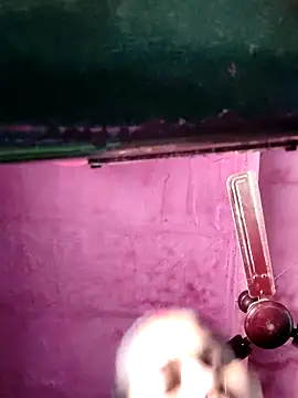 Snapshot of Pooja750 chatting on 04.01.26 Pooja750 online show from 04.01.26