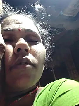 Snapshot of Pooja750 chatting on 04.13.26 Pooja750 online show from 04.13.26