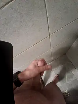 Snapshot of 948197 chatting on 12.01.25 948197 online show from 12.01.25