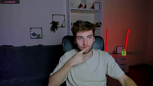 joseph bear  online show from 10.05.25