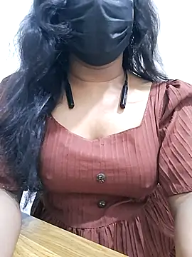 BeautyGirl sara online show from 10.04.25