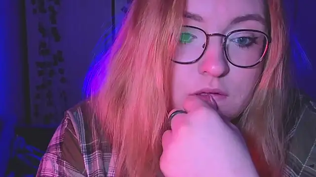 Snapshot of ZayaRush chatting on 02.27.26 ZayaRush online show from 02.27.26