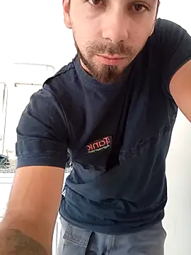 Lushakuiron1 online show from 11.24.25