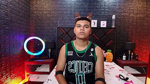 DannySamm online show from 12.19.25