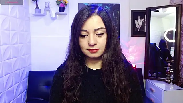 Eva Roussell online show from 10.17.25