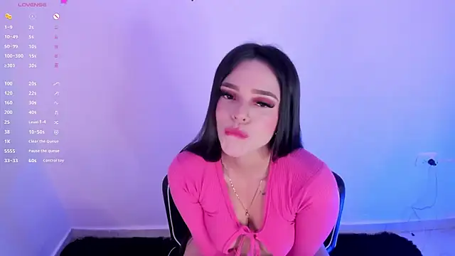 Snapshot of violeta_olsen chatting on 02.27.26 violeta olsen online show from 02.27.26