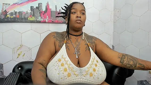 Anaa Fuentess online show from 09.12.25