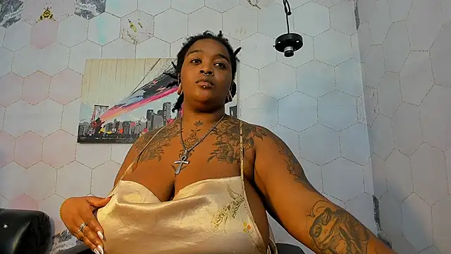 Anaa Fuentess online show from 12.21.25