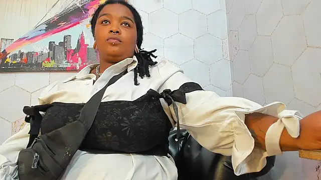 Snapshot of Anaa_Fuentess chatting on 04.13.26 Anaa Fuentess online show from 04.13.26