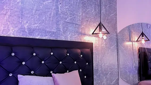 Snapshot of CATALEYA_CAST1 chatting on 09.21.25 CATALEYA CAST1 online show from 09.21.25