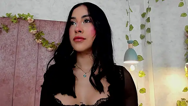 Snapshot of AnyaJay chatting on 12.19.25 AnyaJay online show from 12.19.25
