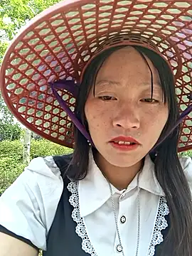 tcm-cute online show from 04.04.26