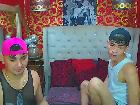 Snapshot of JHOVA23CM chatting on 10.24.25 JHOVA23CM online show from 10.24.25