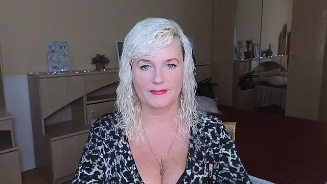 Vina Vision online show from 10.06.25