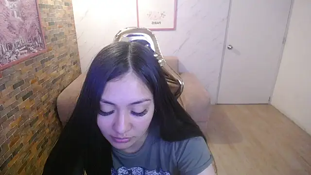 Ivony18 b online show from 09.13.25