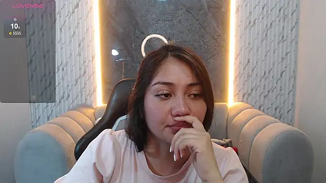 Ivony18 b online show from 11.30.25