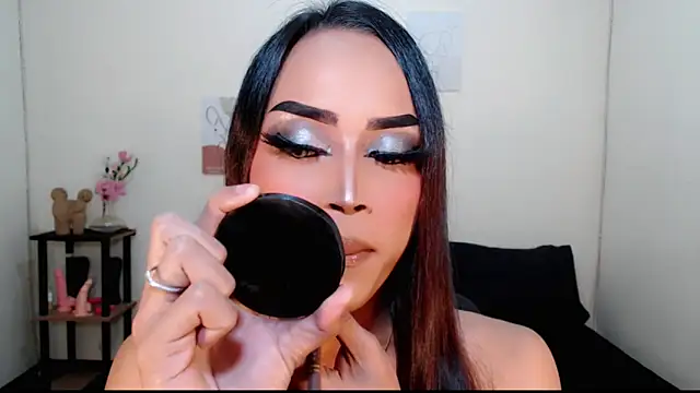 Lessandra Lust online show from 09.13.25