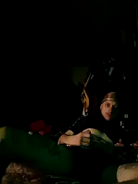 MODEST11 MMiILOO AMARO online show from 12.23.25