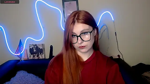 Snapshot of NaughtySandy11 chatting on 10.07.25 NaughtySandy11 online show from 10.07.25