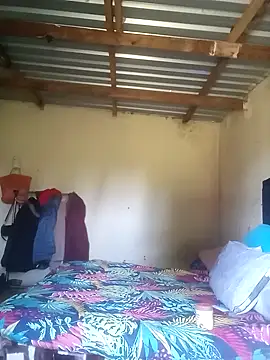 Snapshot of Curvycandy95 chatting on 12.03.25 Curvycandy95 online show from 12.03.25