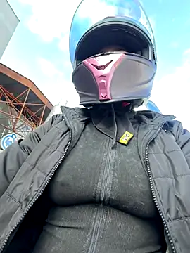 AlannaEvons online show from 01.07.26