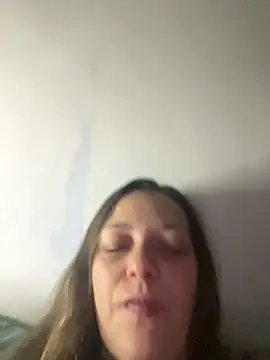 Scarlett28 uk online show from 11.03.25