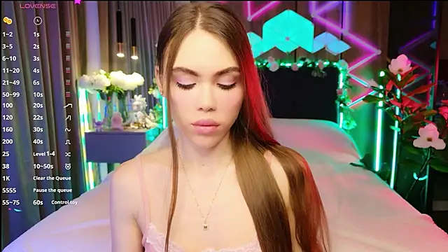 MimiFors online show from 10.15.25