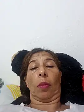 Snapshot of maleja23 chatting on 04.11.26 maleja23 online show from 04.11.26