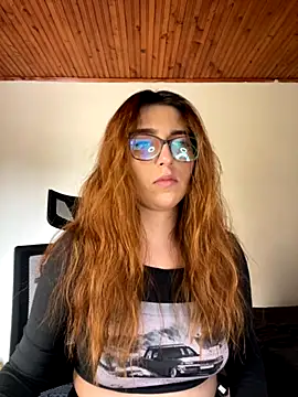 CoraVibes online show from 09.30.25