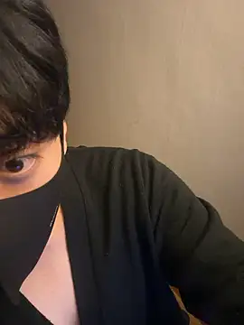 Snapshot of min9811 chatting on 11.14.25 min9811 online show from 11.14.25