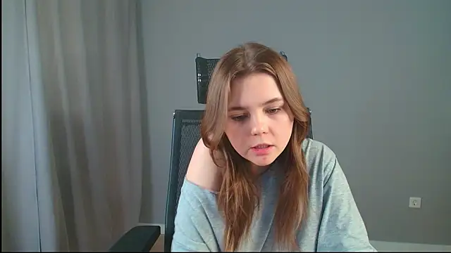 LeksaLove online show from 04.12.26