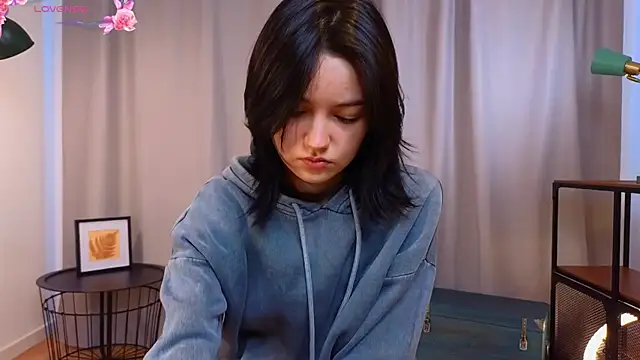 PamilaGrassle online show from 09.20.25