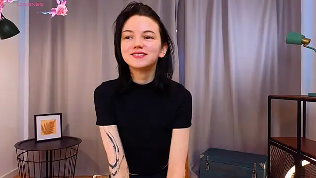 PamilaGrassle online show from 09.22.25