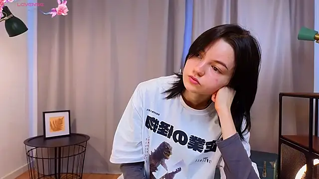 PamilaGrassle online show from 09.24.25