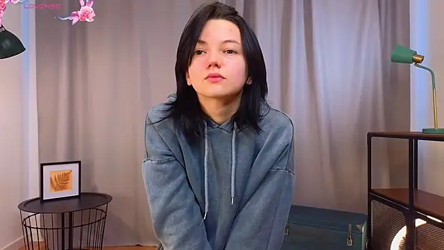 PamilaGrassle online show from 09.30.25